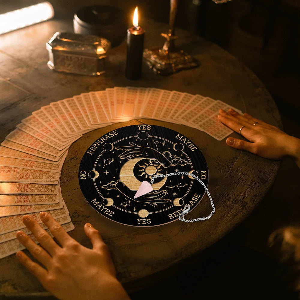 ✨ Pendule Lunaire Hexagonal en Éclats de Pierre Précieuse