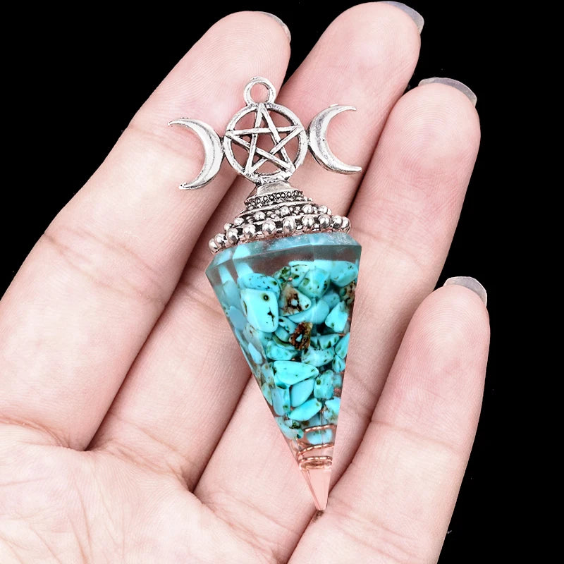 Pendule Lunaire Hexagonal en Éclats de Pierre Précieuse - image du produit - .